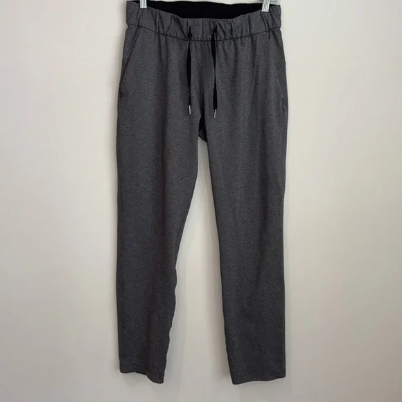 Lululemon Grey On the Fly Pants Size 6 - Picture 2 of 5